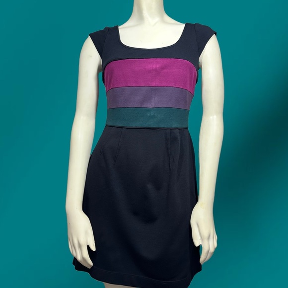BCBGMaxAzria Black Mini Dress with Chic Design - Picture 1 of 4